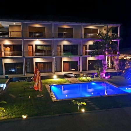 Hotel Gani Manjacaze Exterior foto